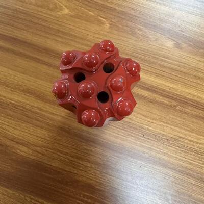 Μύτη κουμπιού με σπείρωμα R32 45mm για γεωλογική εξερεύνηση, γεώτρηση πηγαδιών νερού